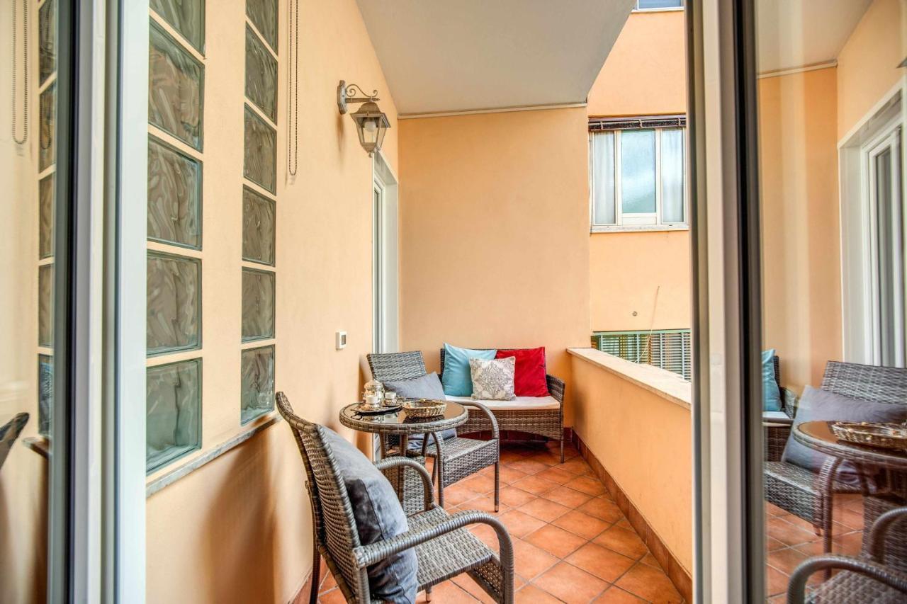 Original House In Trastevere Рим Экстерьер фото